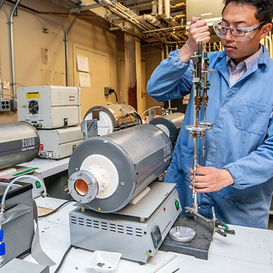 Fuel Cell Engineers