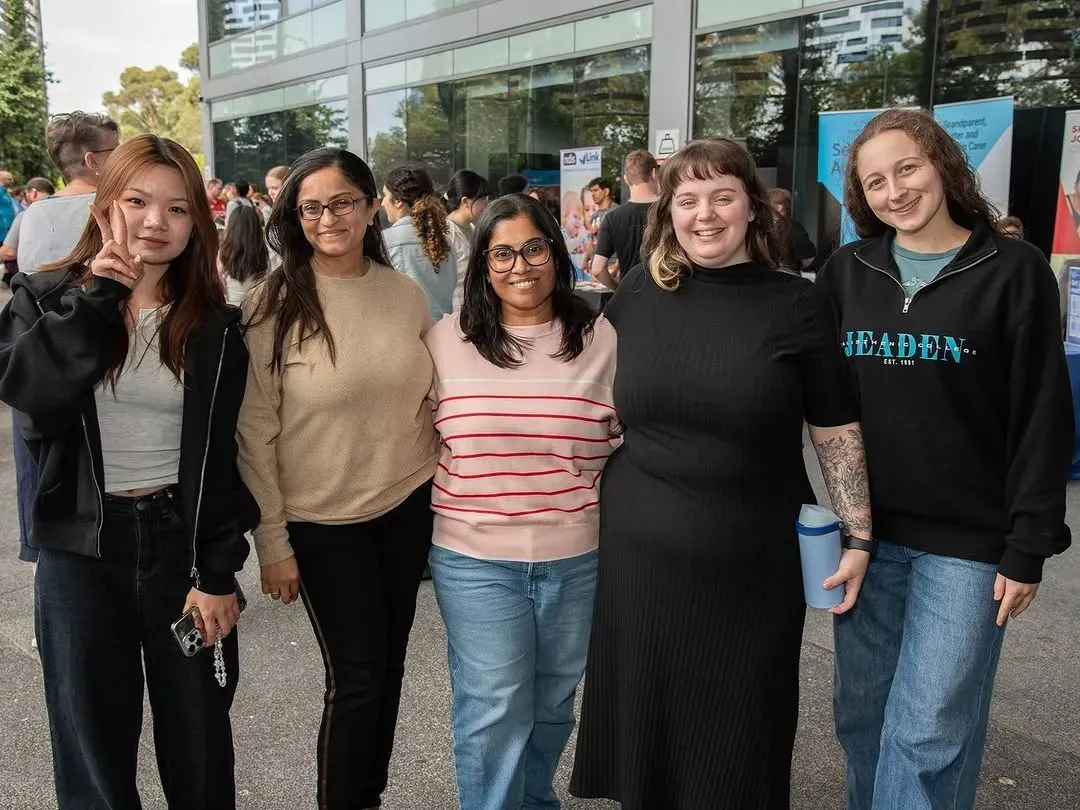 Mid-year O-Week ✅
Looking back through the years, it's been all smiles on campus. 📷📚✌️. Have a great rest of the year, Holmesglen students.