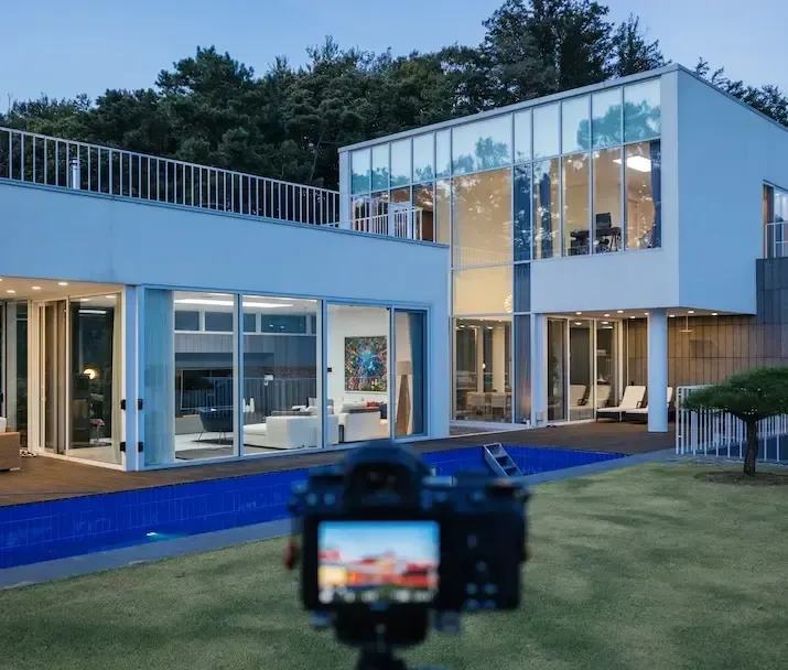 Take the tour: Real estate careers
