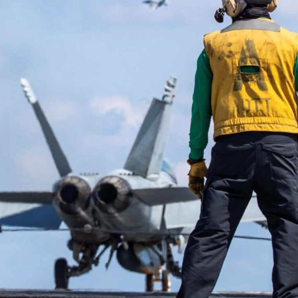 Flight Deck Specialists